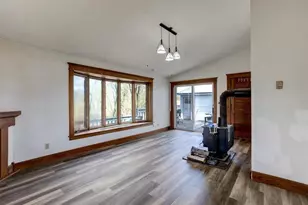 302 E Main St, Durand, WI 54736 - Photo 17