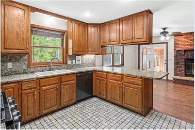 238 Glen Circle, River Falls, WI 54022 - Photo 15