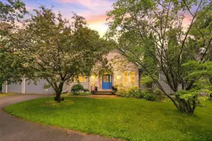 481 Sleepy Hollow Dr, Kinnickinnic Township, WI 54023 - Photo 1