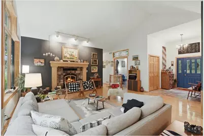 481 Sleepy Hollow Drive, Kinnickinnic Township, WI 54023 - Photo 13