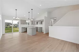 278 Eagle Ridge Dr, Roberts, WI 54023 - Photo 11