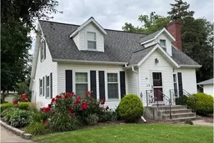 308 Pine St, Pepin, WI 54759 - Photo 1