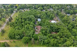 499 8th St, Hudson, WI 54016 - Photo 37