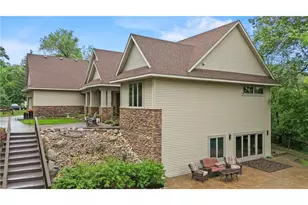 499 8th St, Hudson, WI 54016 - Photo 5