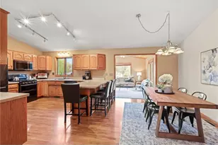 508 Little Orchard Rd, Hudson, WI 54016 - Photo 5