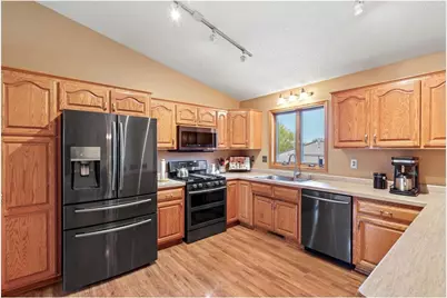 508 Little Orchard Road, Hudson, WI 54016 - Photo 17