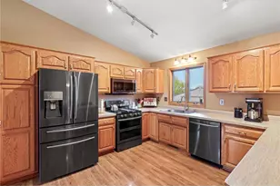 508 Little Orchard Rd, Hudson, WI 54016 - Photo 17