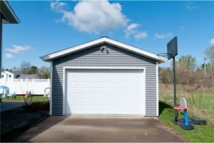 223 Wisconsin Ave, Chetek, WI 54728 - Photo 9