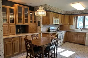2114 Jannsen Ct, Menomonie, WI 54751 - Photo 13