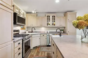 613 Topaz Ln, Hudson, WI 54016 - Photo 11