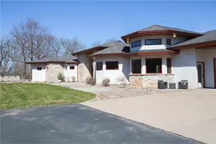 W10622 State Road 35, Prescott, WI 54021 - Photo 7