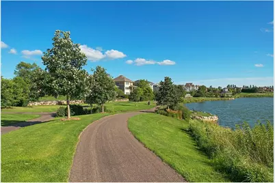 15592 Eagles Nest Way, Apple Valley, MN 55124 - Photo 27