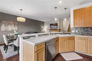 15592 Eagles Nest Wy, Apple Valley, MN 55124 - Photo 11