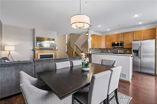 15592 Eagles Nest Wy, Apple Valley, MN 55124 - Photo 3
