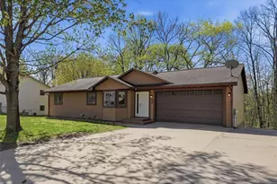 269 E Sunset Ln, Ellsworth, WI 54011 - Photo 3