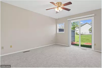1421 Granada Trail, Oakdale, MN 55128 - Photo 21