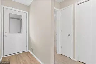 1421 Granada Trail, Oakdale, MN 55128 - Photo 17