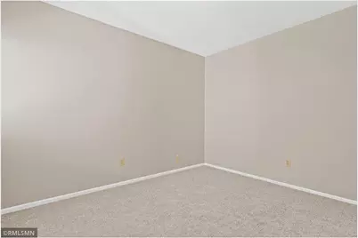 1421 Granada Trail, Oakdale, MN 55128 - Photo 23