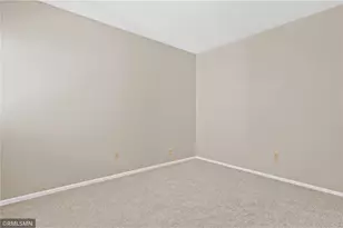 1421 Granada Trail, Oakdale, MN 55128 - Photo 23