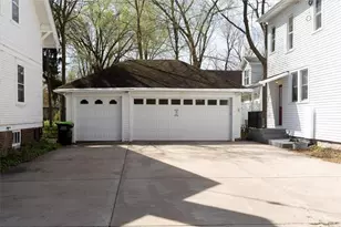 1104 7th St, Menomonie, WI 54751 - Photo 7