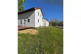 878 Washington St, Prescott, WI 54021 - Photo 3