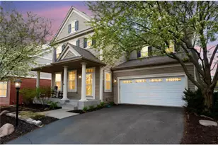 32 Founders Green, Hudson, WI 54016 - Photo 3