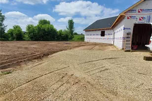 792 186th St, Hammond Township, WI 54015 - Photo 5