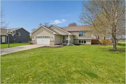 1315 Mallard Lane, New Richmond, WI 54017 - Photo 3