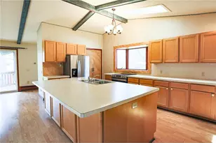804 Valley View Dr, River Falls, WI 54022 - Photo 17