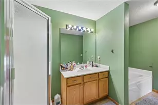 2357 Oakridge Cir, Hudson, WI 54016 - Photo 29