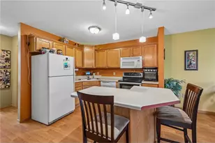 2357 Oakridge Cir, Hudson, WI 54016 - Photo 17