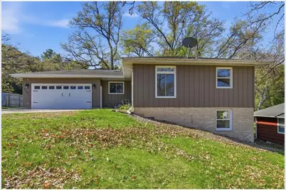 2921 La Salle Street, Eau Claire, WI 54703 - Photo 3