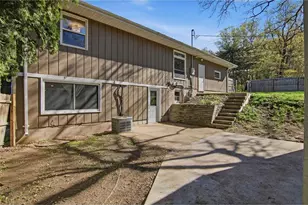 2921 LaSalle St, Eau Claire, WI 54703 - Photo 37