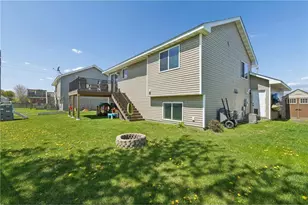 1314 Blue Jay Pl, New Richmond, WI 54017 - Photo 25