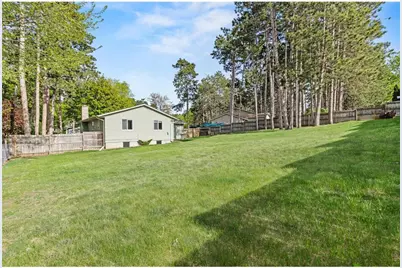 715 Lund Street, North Hudson, WI 54016 - Photo 23