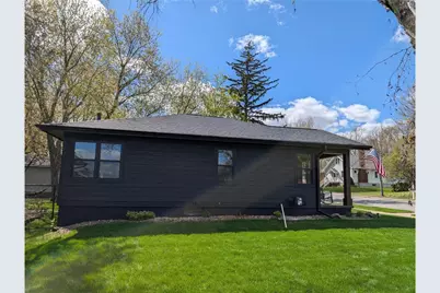 1020 Franklin Street, Baldwin, WI 54002 - Photo 5