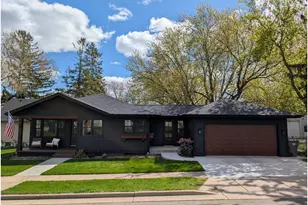 1020 Franklin St, Baldwin, WI 54002 - Photo 3