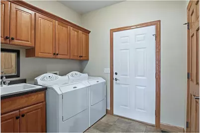 2907 Plum Tree Circle, Menomonie, WI 54751 - Photo 29