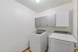 2335 Oakridge Cir, Hudson, WI 54016 - Photo 19