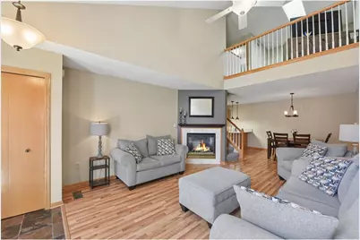 2335 Oakridge Circle, Hudson, WI 54016 - Photo 5