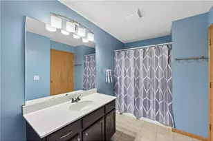 2335 Oakridge Cir, Hudson, WI 54016 - Photo 13