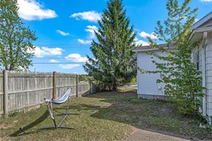 906 Cameron St, Eau Claire, WI 54703 - Photo 27