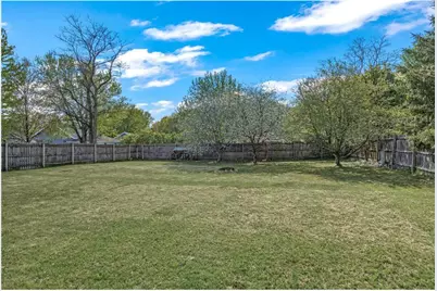906 Cameron Street, Eau Claire, WI 54703 - Photo 31