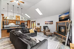 2418 Panorama Dr, Menomonie, WI 54751 - Photo 13