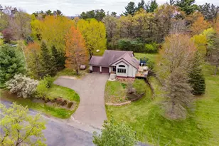 2418 Panorama Dr, Menomonie, WI 54751 - Photo 3