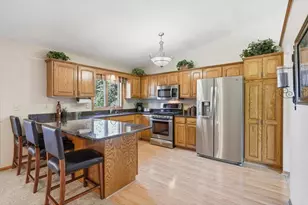 1087 Tanney Ln, Hudson, WI 54016 - Photo 7