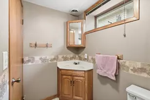 322 Pine St, Glenwood City, WI 54013 - Photo 27