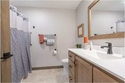 2739 Highclere Drive, Eau Claire, WI 54703 - Photo 41