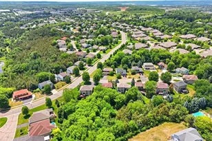 13 Cliff Ridge Ct, Hudson, WI 54016 - Photo 33