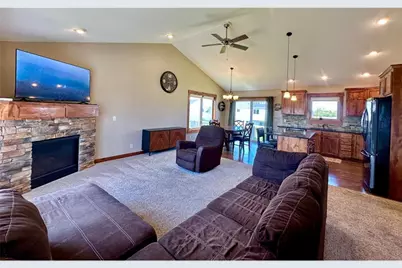 1511 Otter Way, New Richmond, WI 54017 - Photo 7